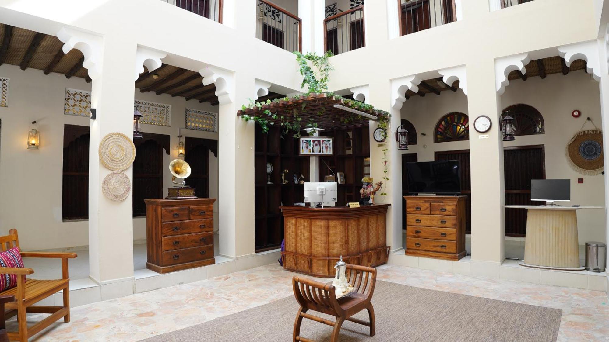 Hyba Heritage Hotel Dubai Luaran gambar